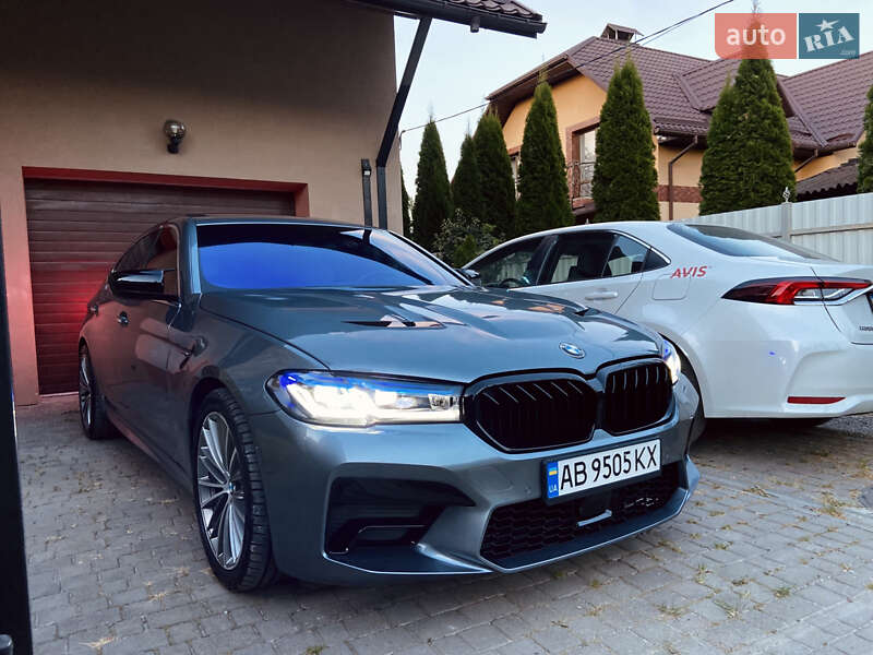 Седан BMW 5 Series 2017 в Вінниці