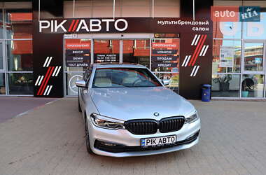 Седан BMW 5 Series 2017 в Львове