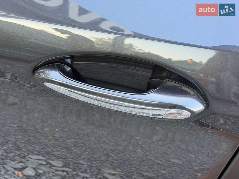 Седан BMW 5 Series 2017 в Хмельницком