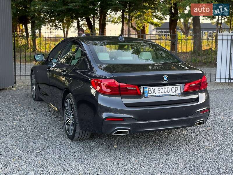 Седан BMW 5 Series 2017 в Хмельницком