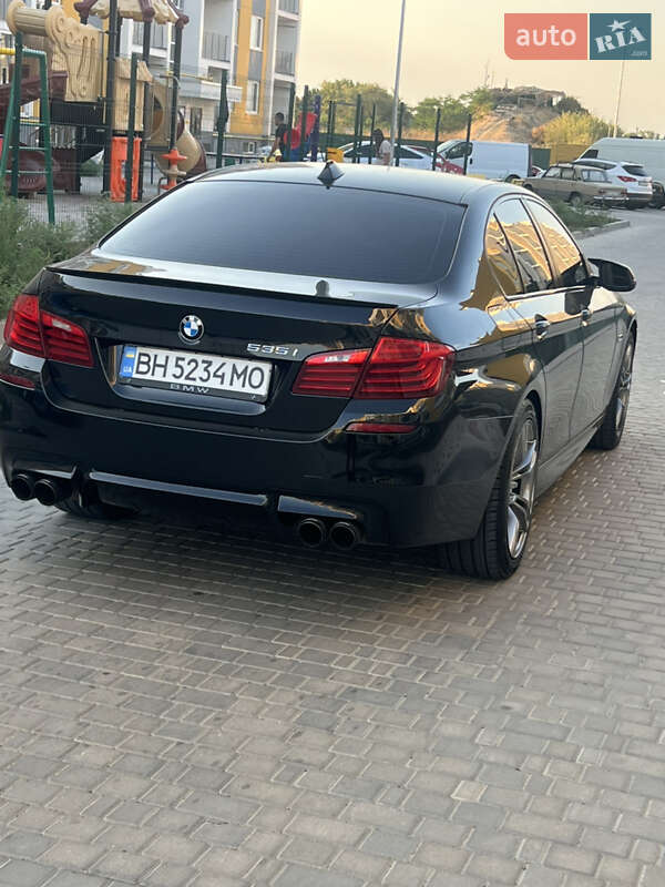 Седан BMW 5 Series 2014 в Одессе фото 14 Седан BMW 5 Series 2014 в Одессе