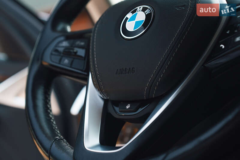 Седан BMW 5 Series 2019 в Кременчуге