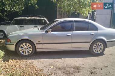 Седан BMW 5 Series 1998 в Сумах