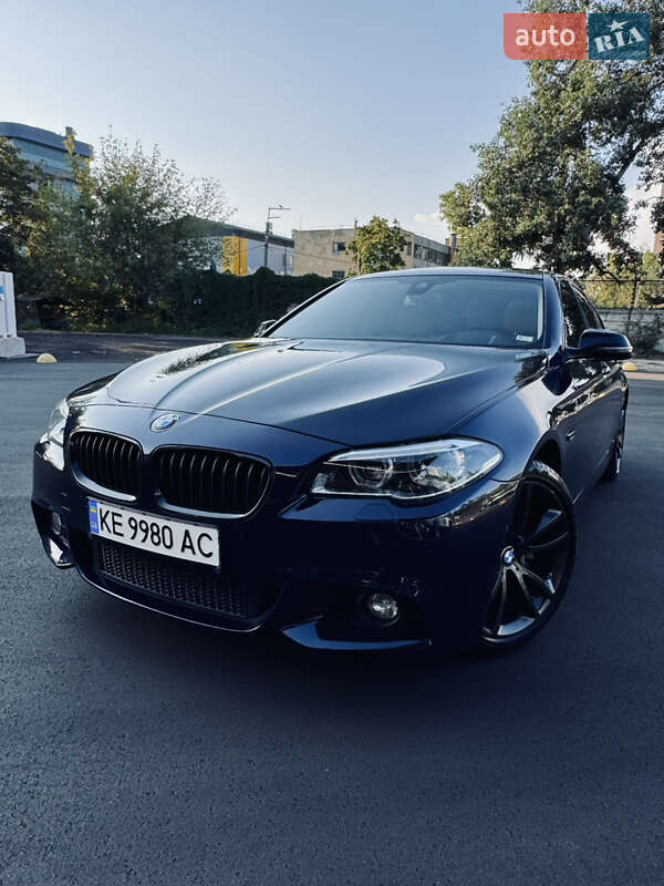 Седан BMW 5 Series 2015 в Києві