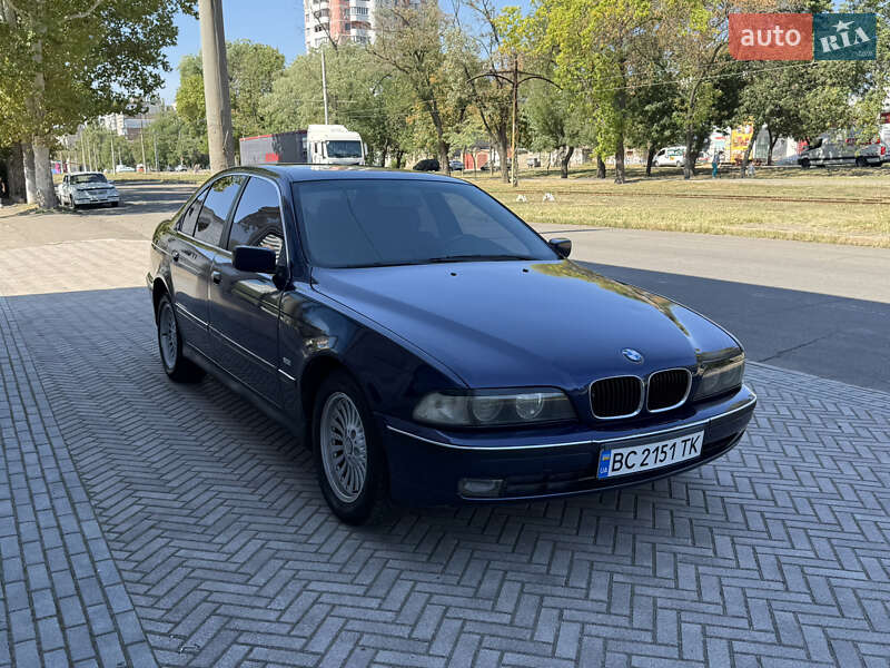 Седан BMW 5 Series 1998 в 