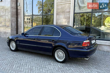 Седан BMW 5 Series 1998 в 