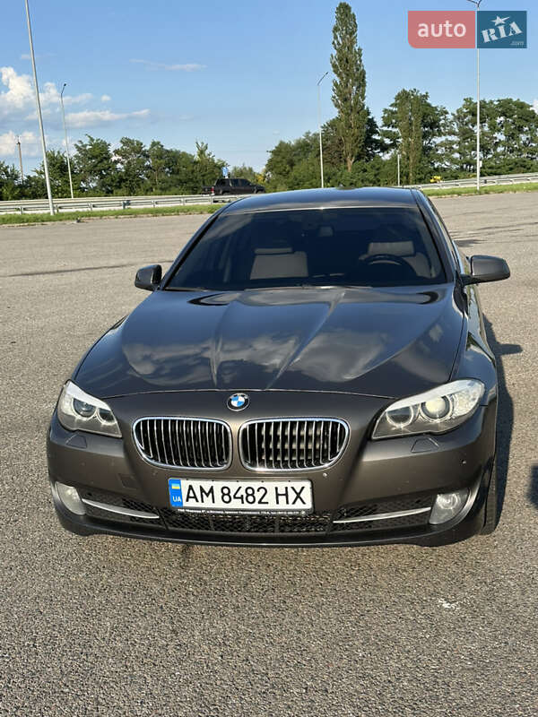 BMW 5 Series 2012