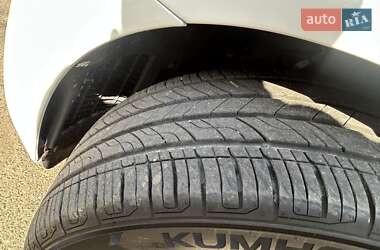 Седан BMW 5 Series 2013 в 