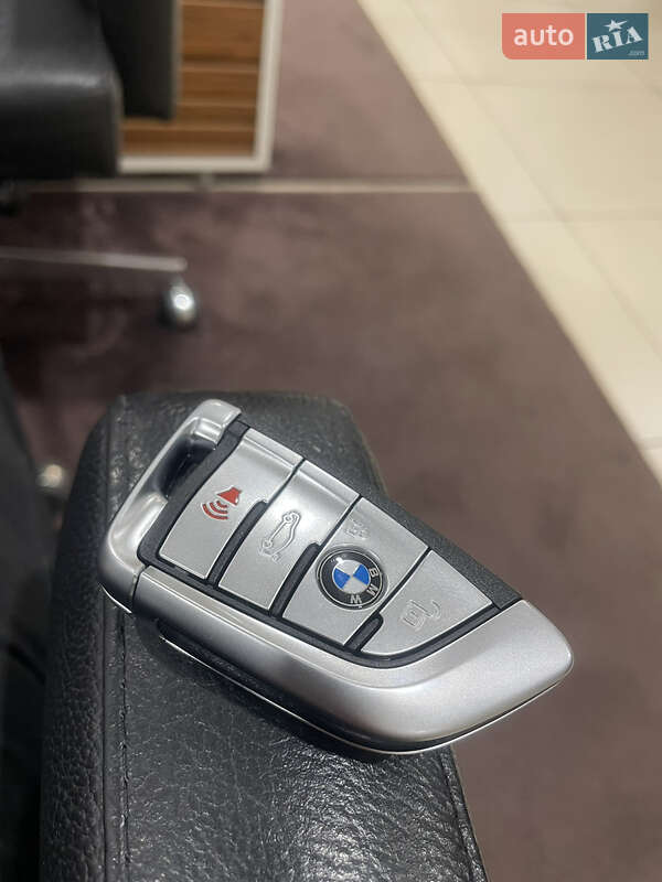 Седан BMW 5 Series 2017 в Киеве фото 23 Седан BMW 5 Series 2017 в Киеве