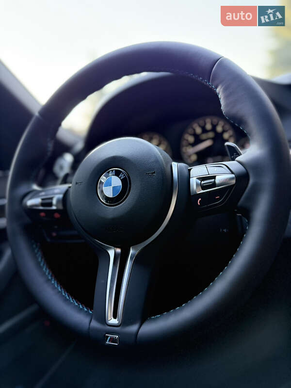 Седан BMW 5 Series 2012 в Дніпрі