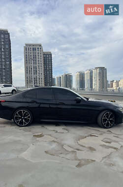 Седан BMW 5 Series 2021 в 