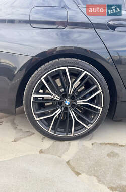 Седан BMW 5 Series 2021 в 