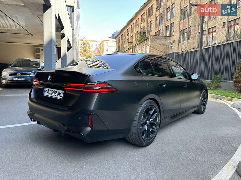 Седан BMW 5 Series 2024 в Киеве фото 5 Седан BMW 5 Series 2024 в Киеве