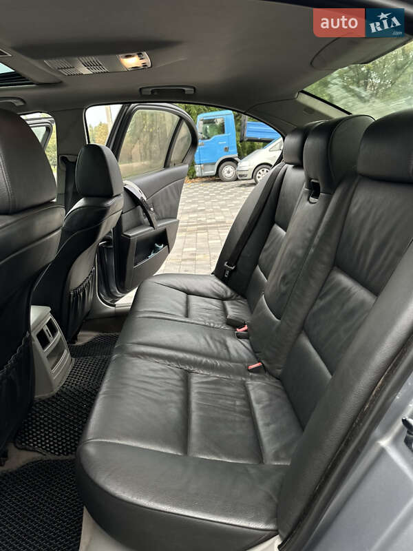 Седан BMW 5 Series 2004 в Бучаче фото 16 Седан BMW 5 Series 2004 в Бучаче