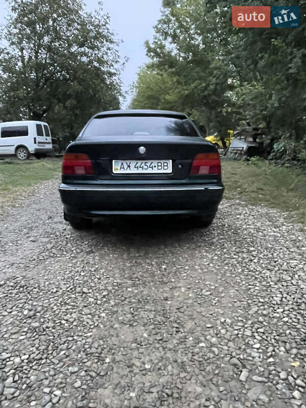 Седан BMW 5 Series 1999 в Чернівцях