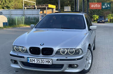 Седан BMW 5 Series 2001 в Турке