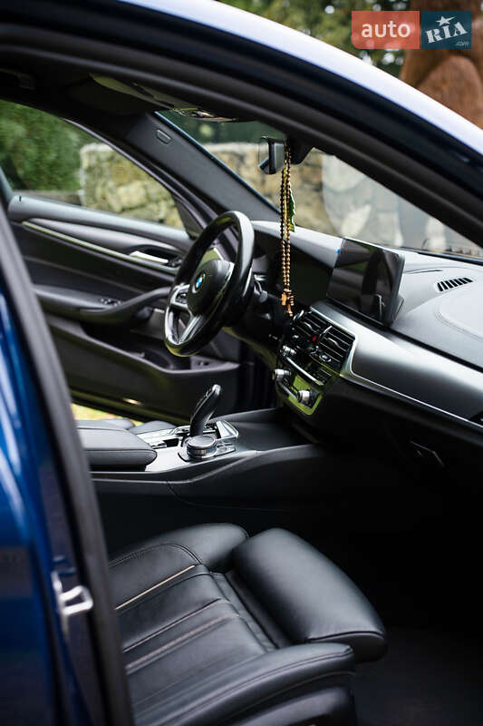 Седан BMW 5 Series 2021 в Тячеве фото 34 Седан BMW 5 Series 2021 в Тячеве