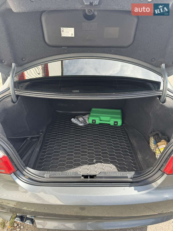 Седан BMW 5 Series 2006 в Кропивницькому фото 18 Седан BMW 5 Series 2006 в Кропивницькому