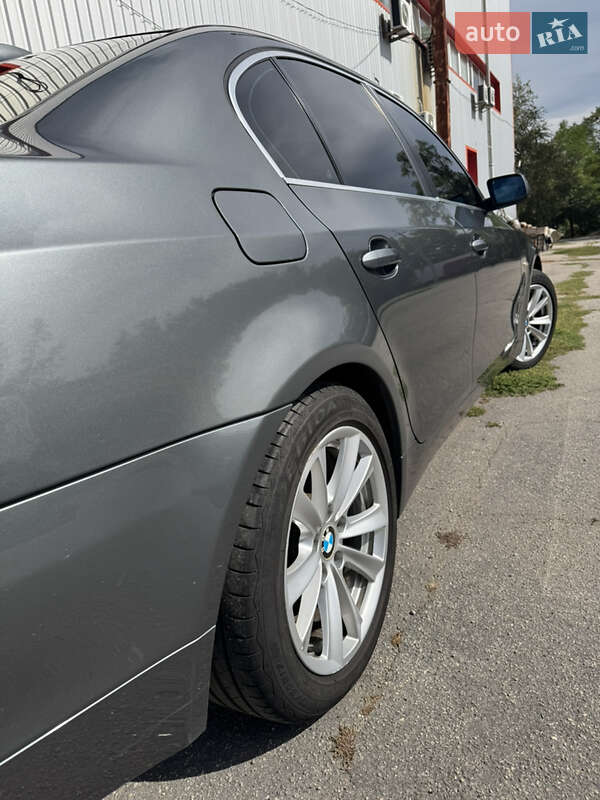 Седан BMW 5 Series 2006 в Кропивницькому фото 23 Седан BMW 5 Series 2006 в Кропивницькому