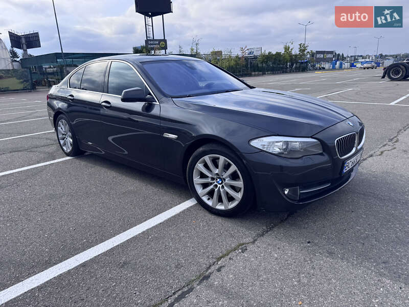 BMW 5 Series 2013