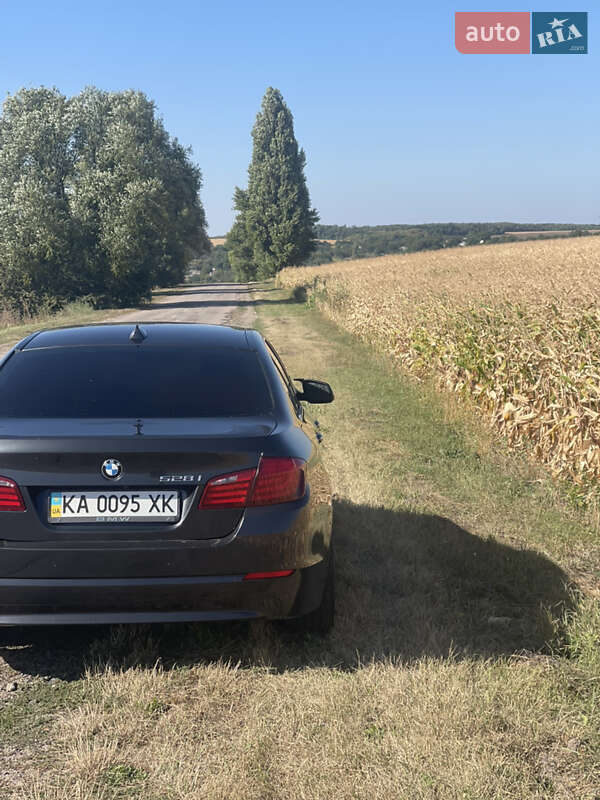 Седан BMW 5 Series 2011 в Києві