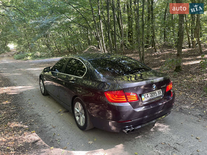 Седан BMW 5 Series 2011 в Києві