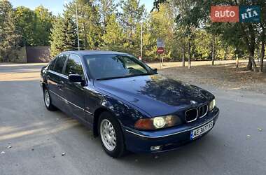 Седан BMW 5 Series 1998 в Дніпрі