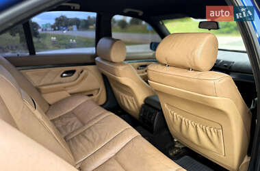 Седан BMW 5 Series 2001 в 
