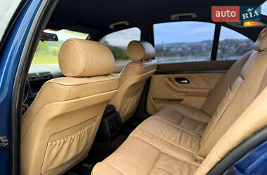 Седан BMW 5 Series 2001 в 