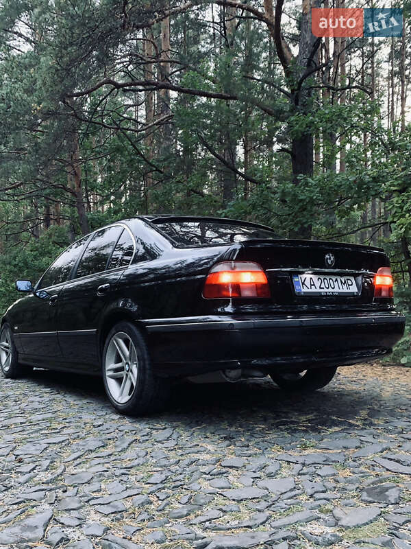 Седан BMW 5 Series 1996 в Ровно