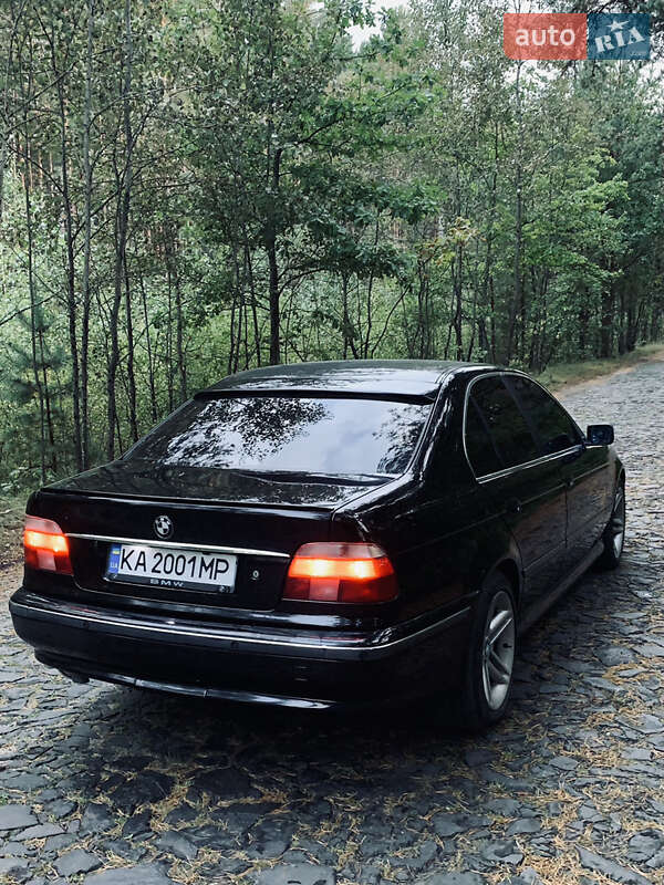 Седан BMW 5 Series 1996 в Ровно