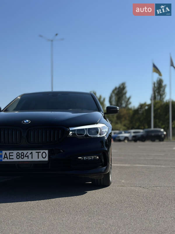 Седан BMW 5 Series 2018 в Дніпрі фото 7 Седан BMW 5 Series 2018 в Дніпрі