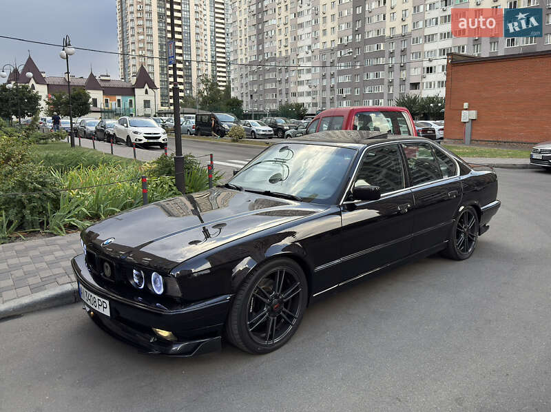 Седан BMW 5 Series 1989 в Києві фото 40 Седан BMW 5 Series 1989 в Києві