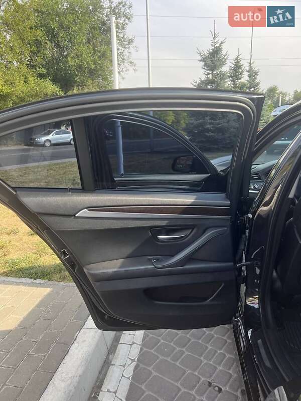 Седан BMW 5 Series 2013 в Дніпрі фото 21 Седан BMW 5 Series 2013 в Дніпрі