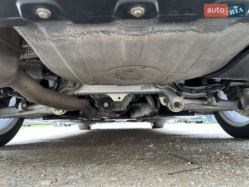 Седан BMW 5 Series 2014 в Івано-Франківську