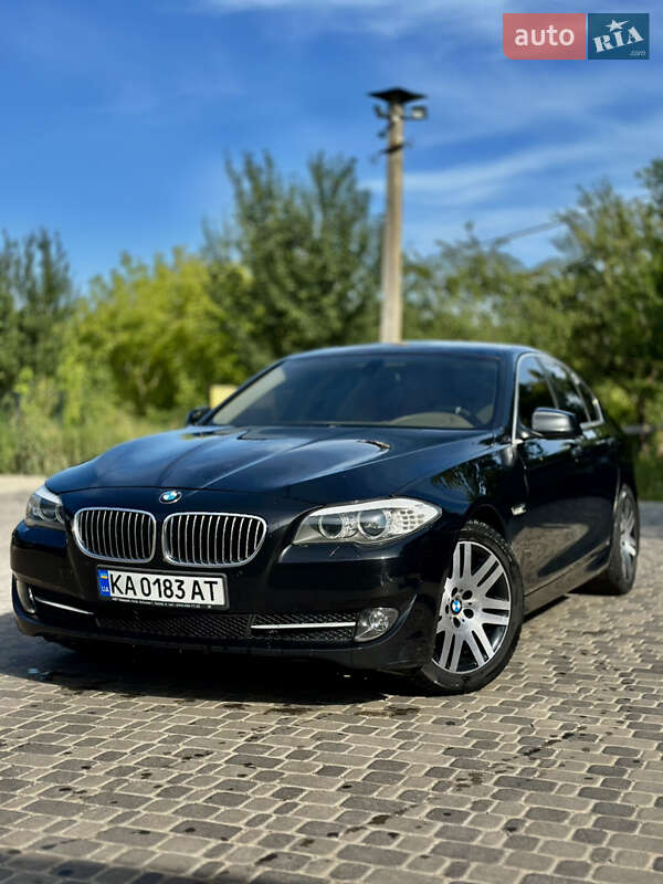 BMW 5 Series 2010 BMW 5 Series 2010