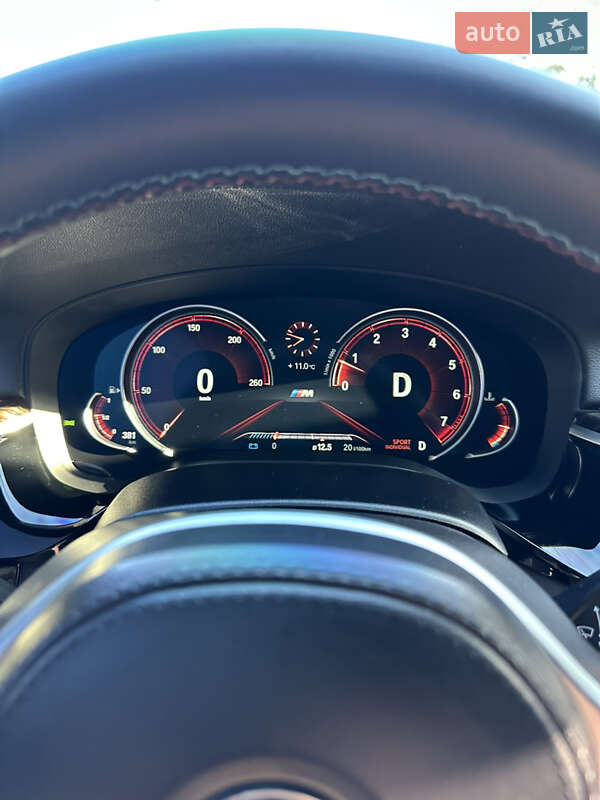 Седан BMW 5 Series 2017 в Львові