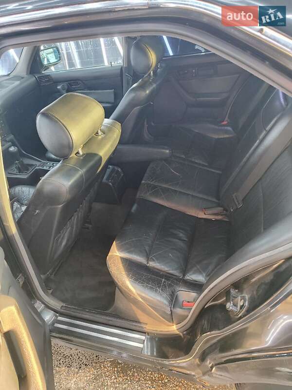 Седан BMW 5 Series 1993 в Кропивницькому