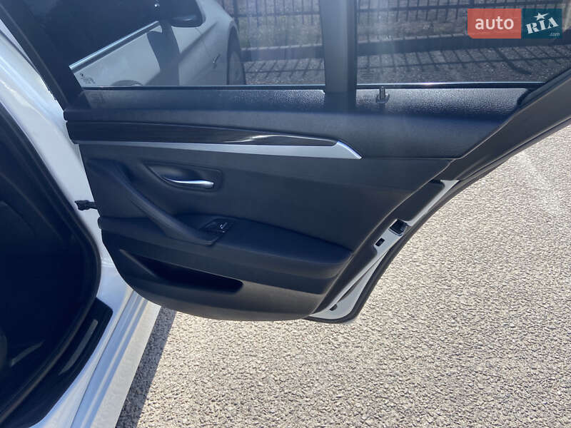 Седан BMW 5 Series 2013 в Днепре фото 12 Седан BMW 5 Series 2013 в Днепре