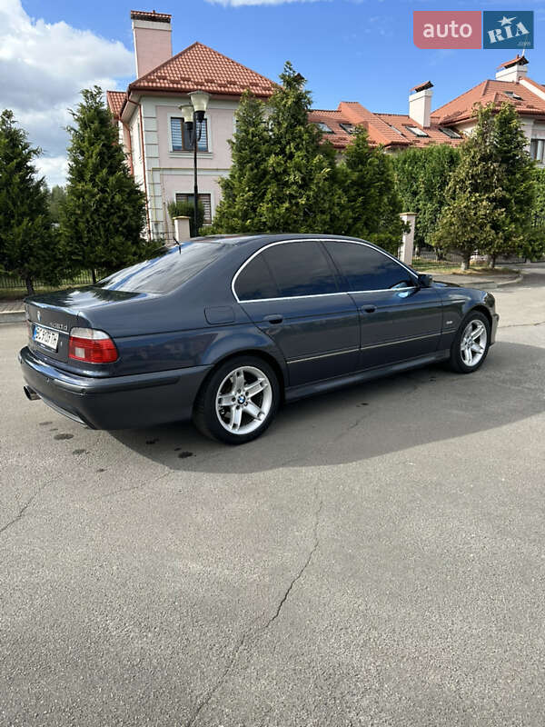 Седан BMW 5 Series 2003 в Шептицькому