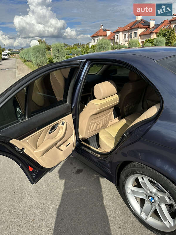 Седан BMW 5 Series 2003 в Шептицькому
