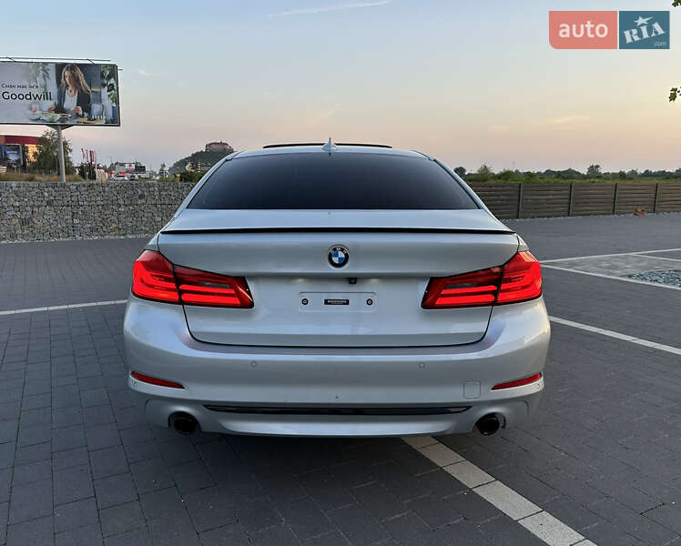 Седан BMW 5 Series 2020 в Мукачево