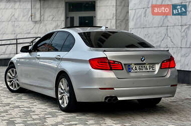 Седан BMW 5 Series 2011 в 