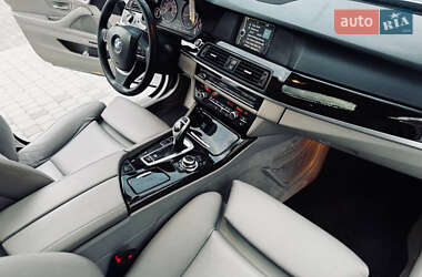 Седан BMW 5 Series 2011 в 