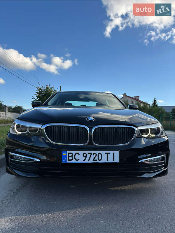 Седан BMW 5 Series 2017 в Львове фото 22 Седан BMW 5 Series 2017 в Львове
