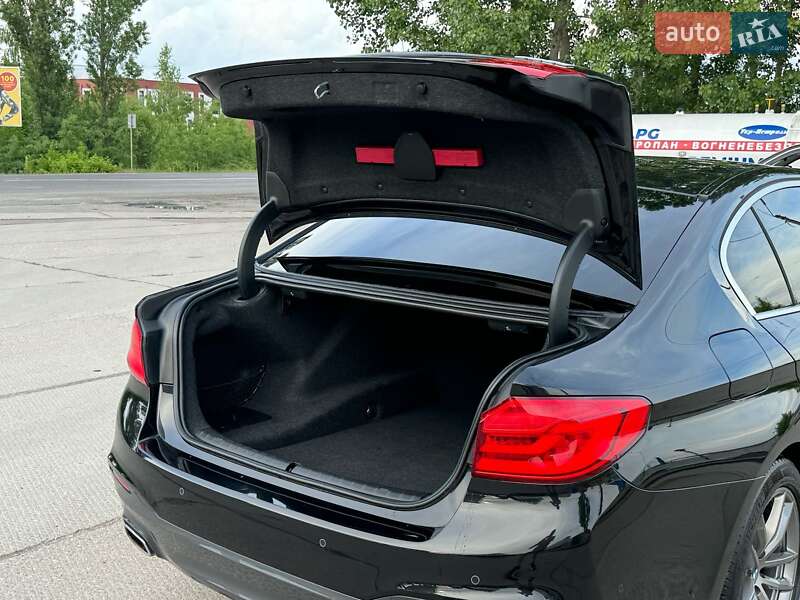 Седан BMW 5 Series 2017 в Виннице фото 31 Седан BMW 5 Series 2017 в Виннице
