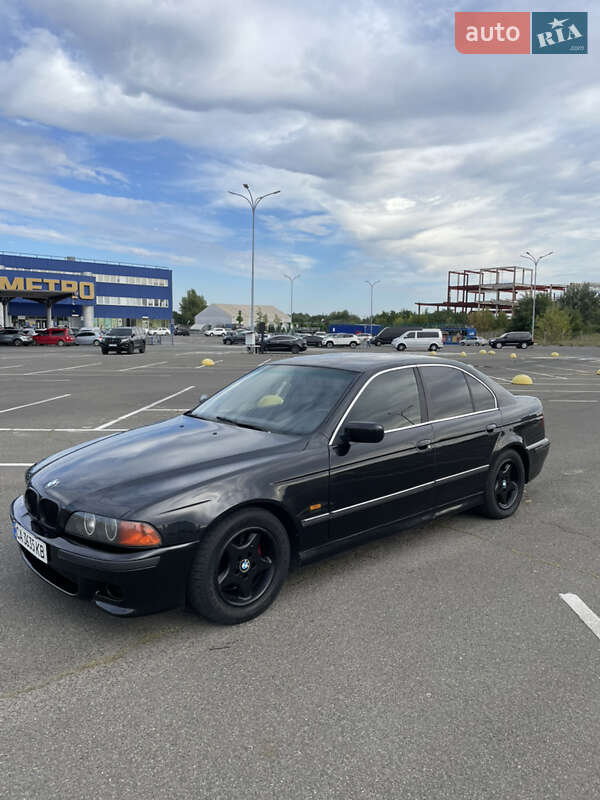 Седан BMW 5 Series 1998 в Києві