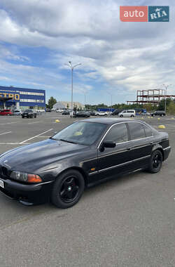 Седан BMW 5 Series 1998 в 