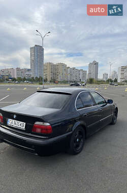 Седан BMW 5 Series 1998 в 