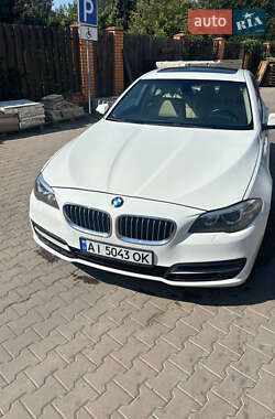 Седан BMW 5 Series 2013 в Вишневом